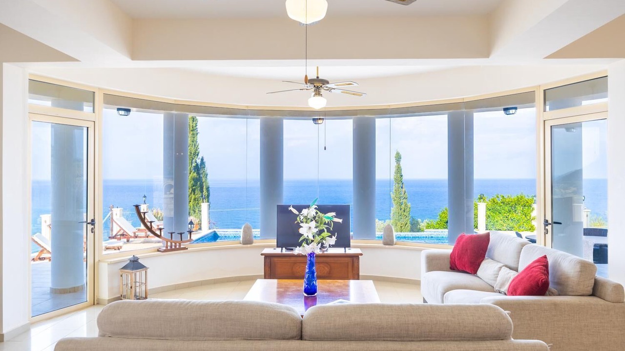 Photo of Livingroom in Pachyammos