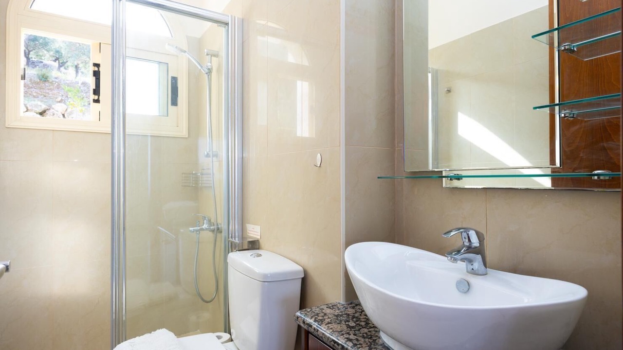 Photo of Bathroom in Pachyammos
