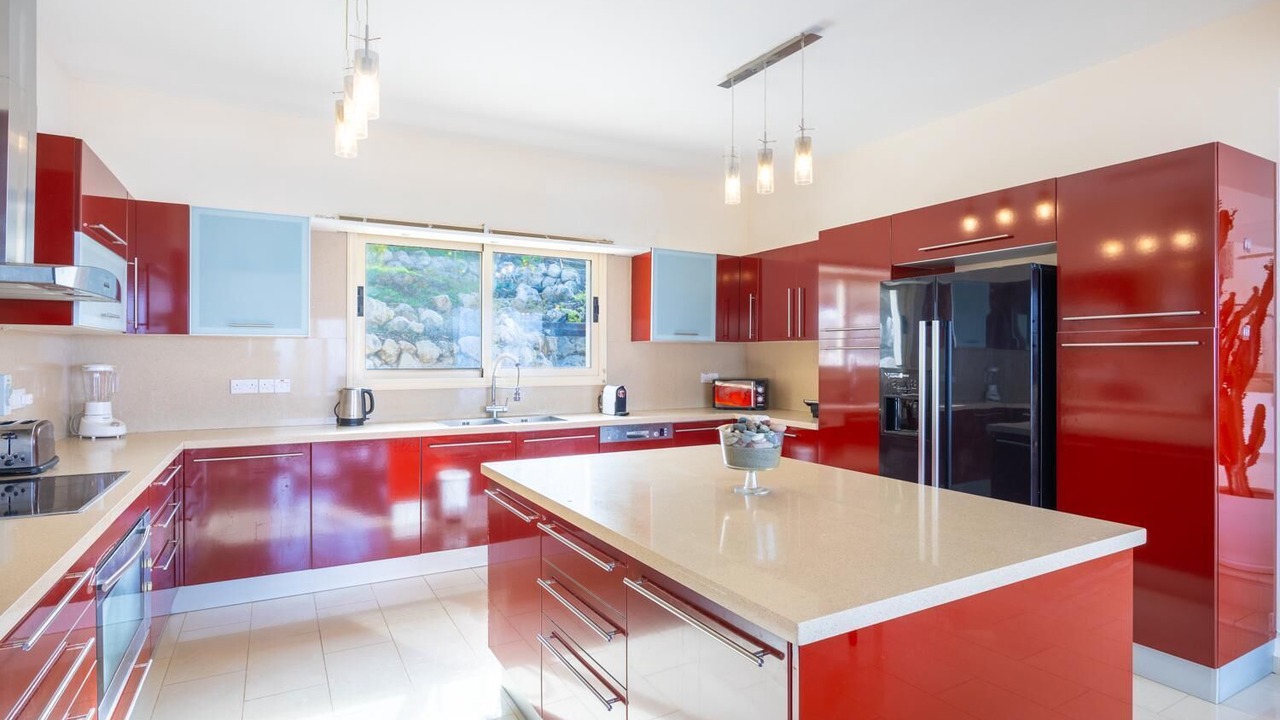 Photo of Kitchen in Pachyammos