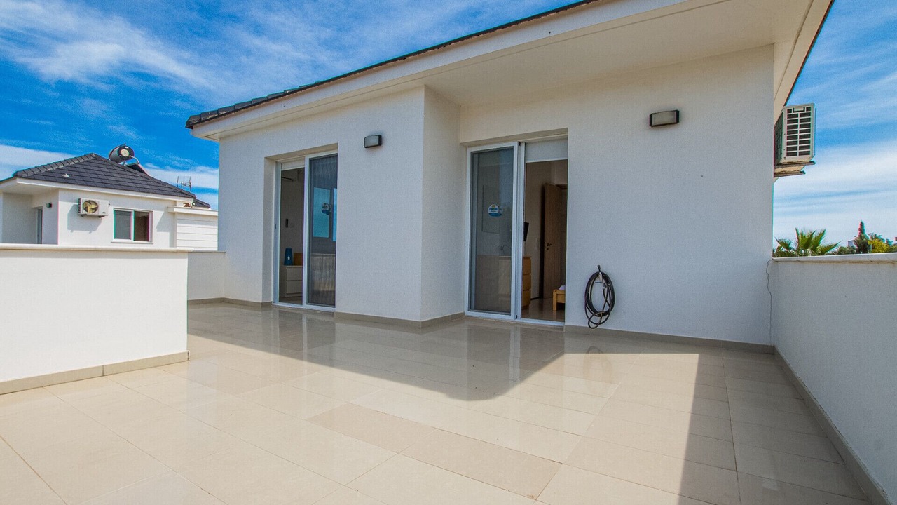 Photo of Outdoor in Pernera