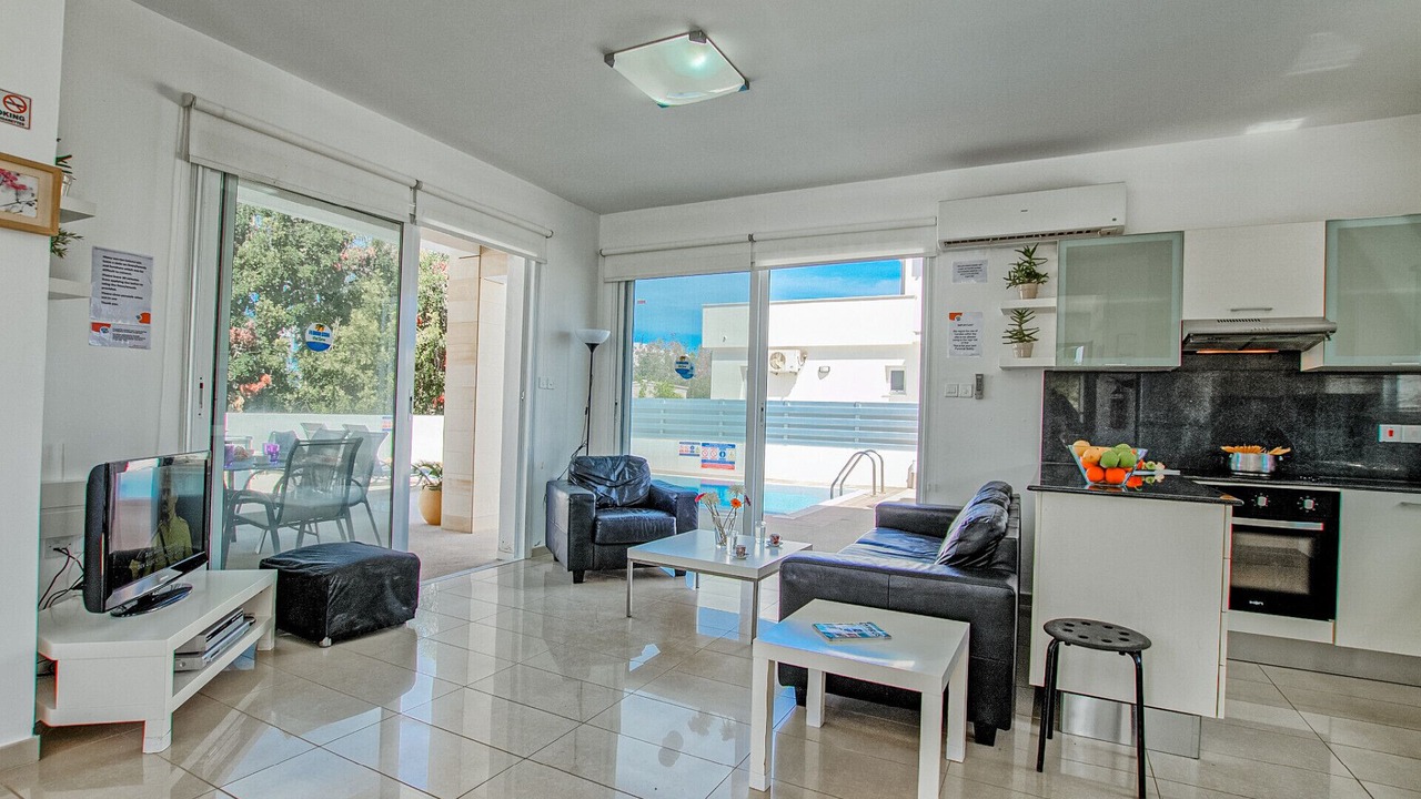 Photo of Livingroom in Pernera
