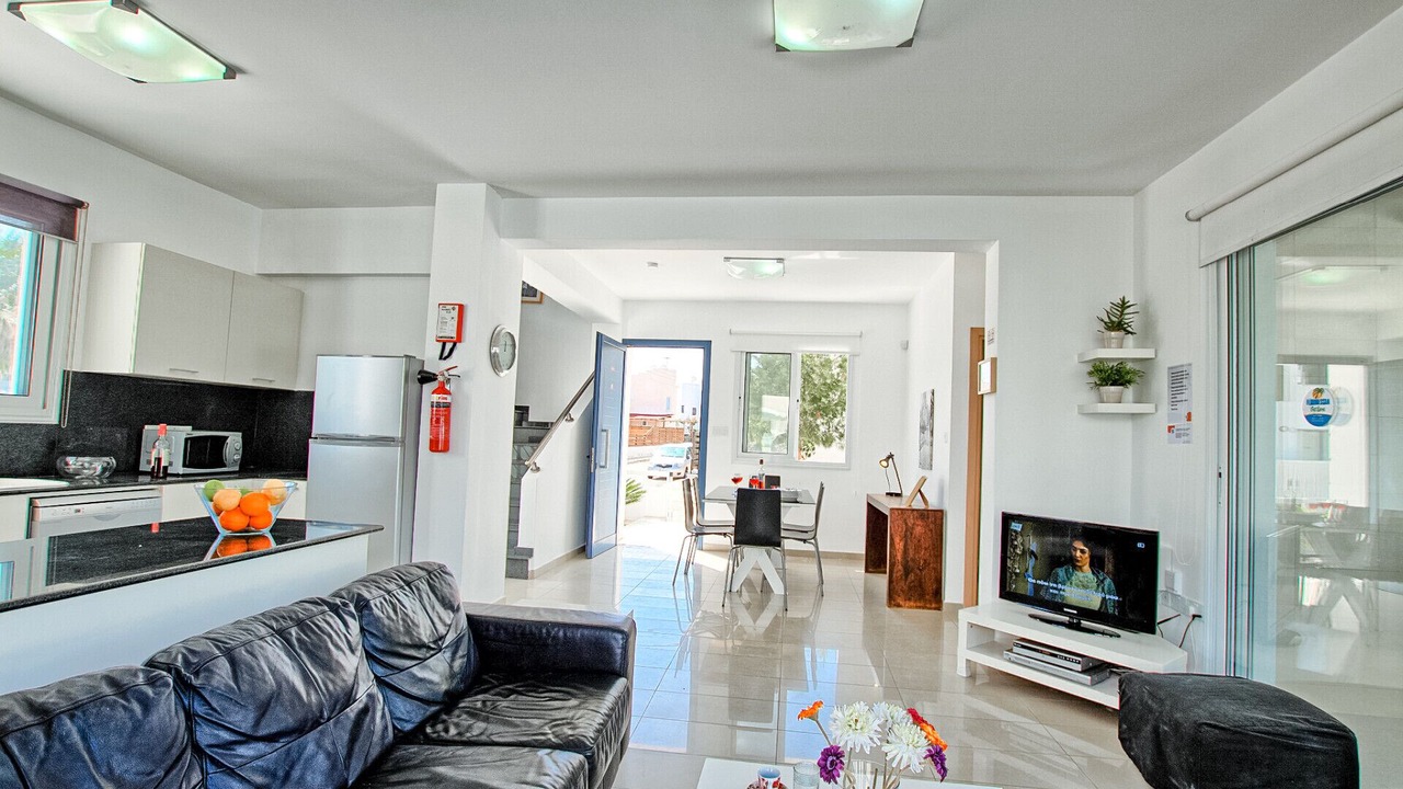 Photo of Livingroom in Pernera