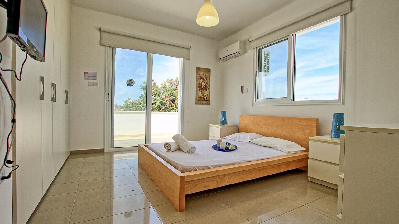 Photo of Bedroom in Pernera