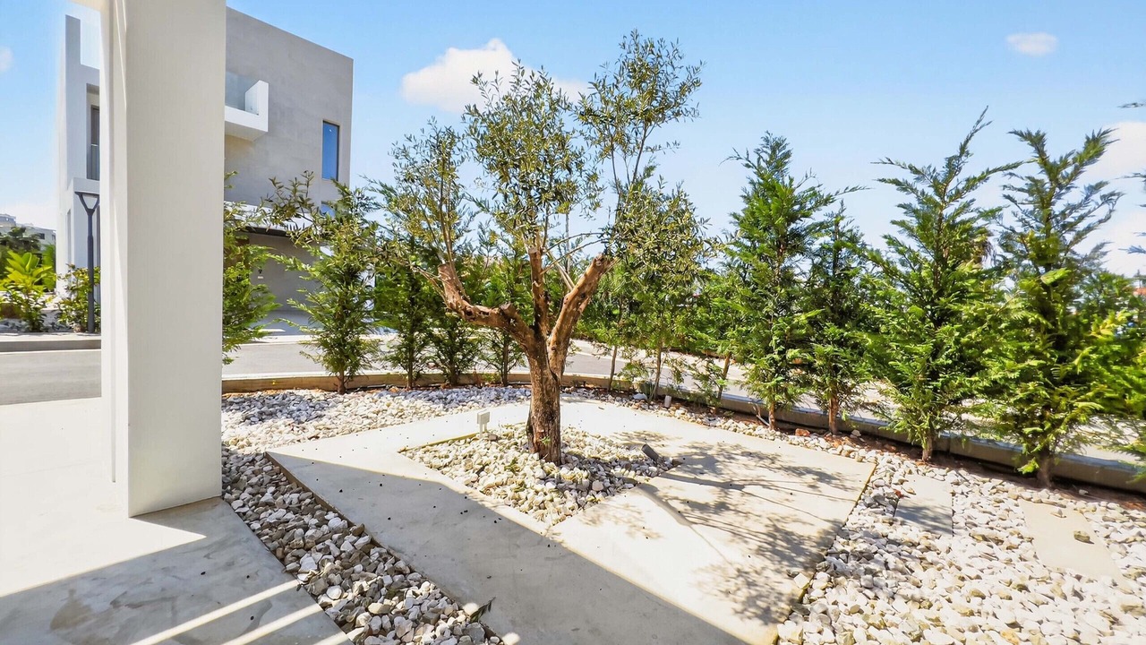 Photo of Outdoor in Kapparis