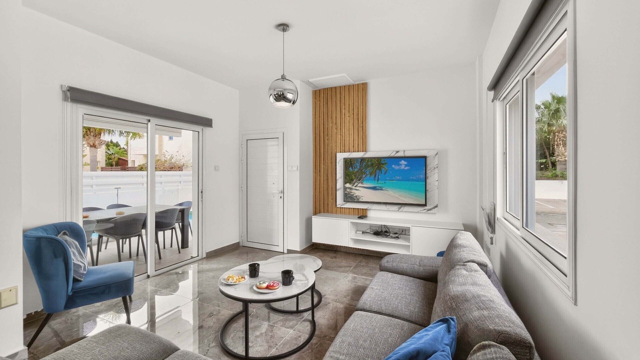 Photo of Livingroom in Pernera