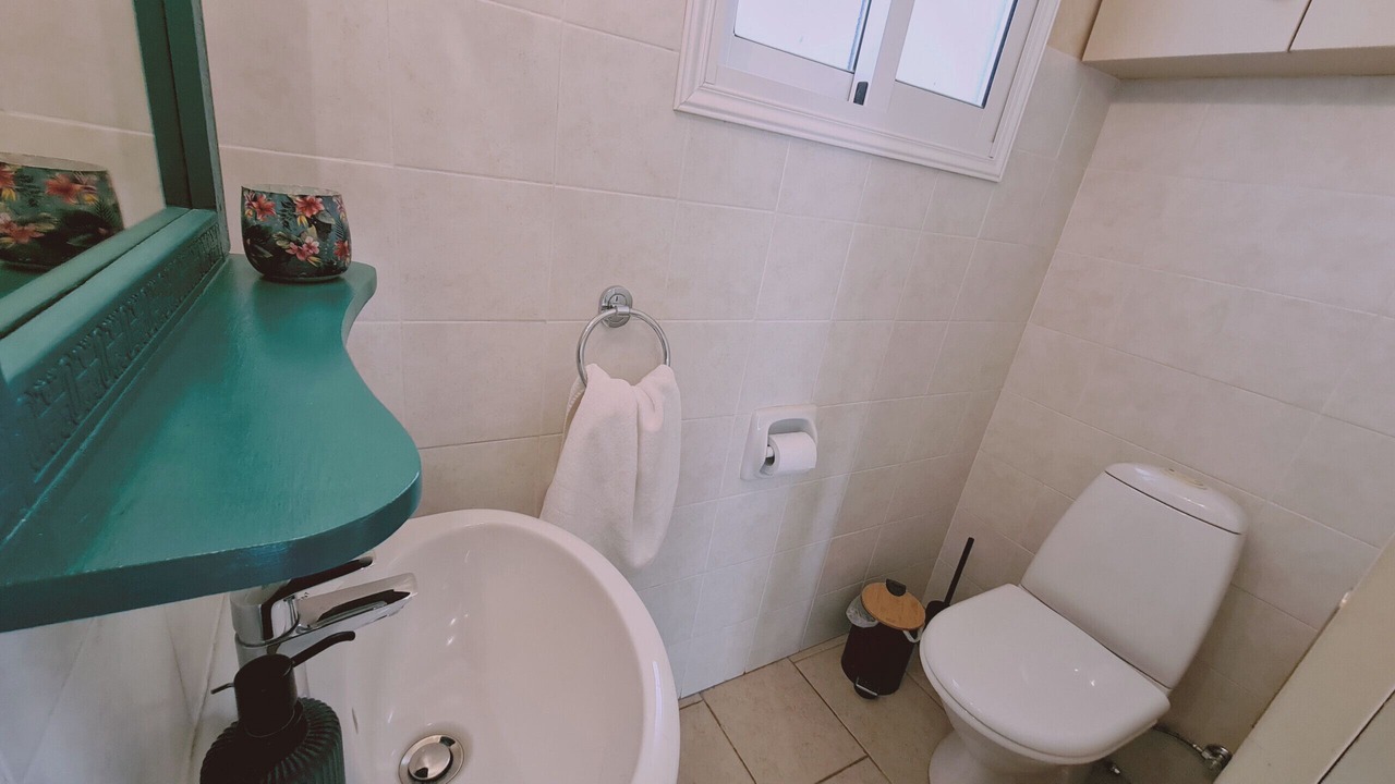 Photo of Bathroom in Neapolis