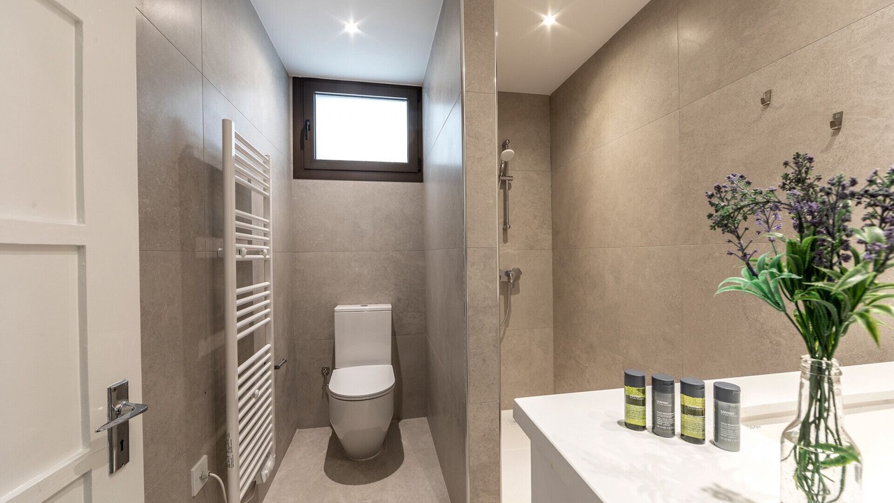 Photo of Bathroom in Platres