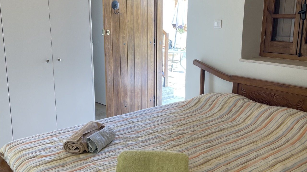 Photo of Bedroom in Anarvagos