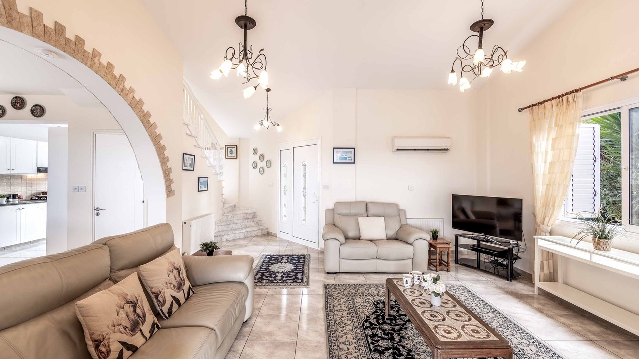 Photo of Livingroom in Tala