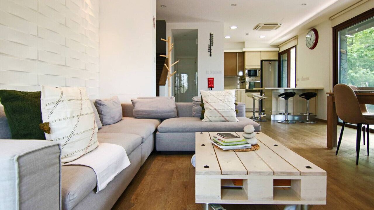 Photo of Livingroom in Foini