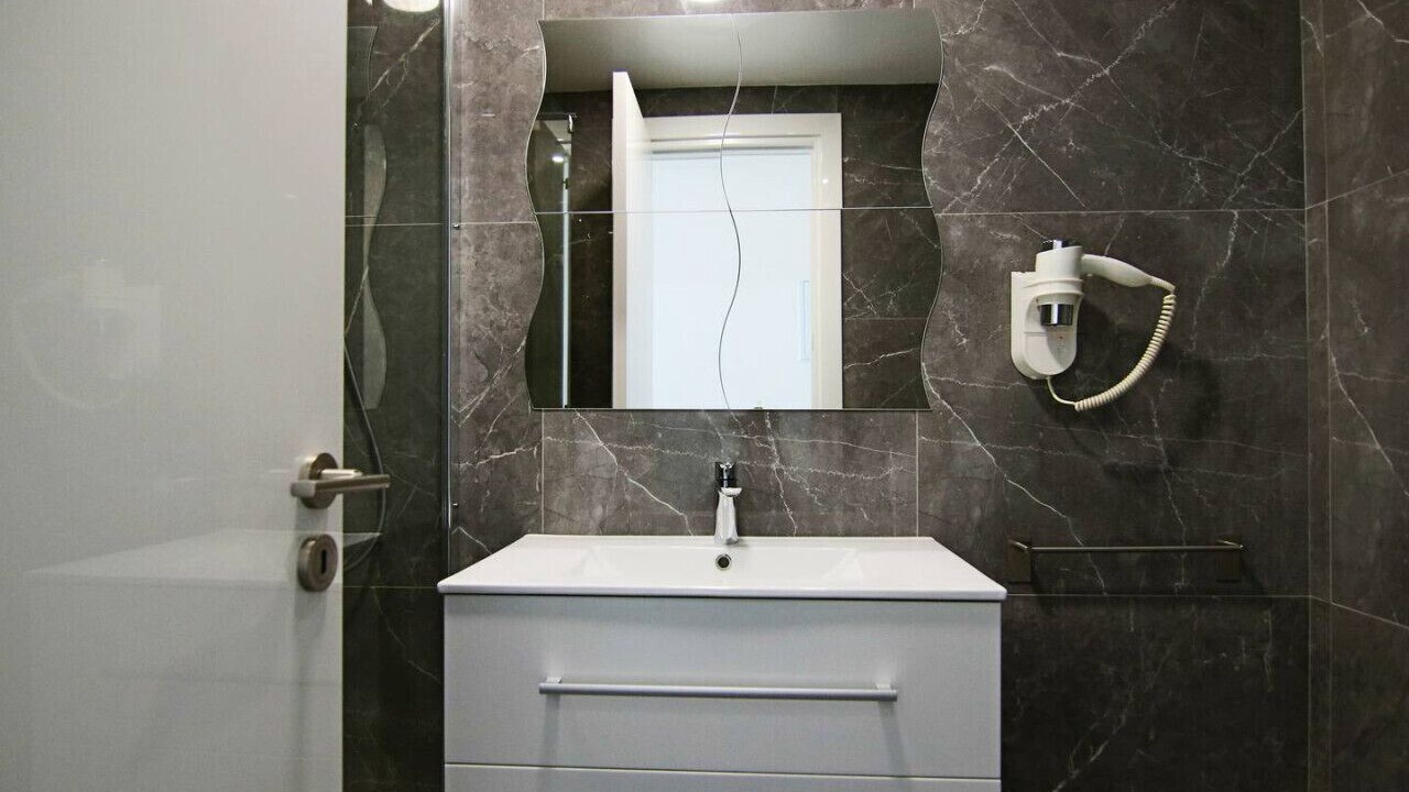 Photo of Bathroom in Acropolis