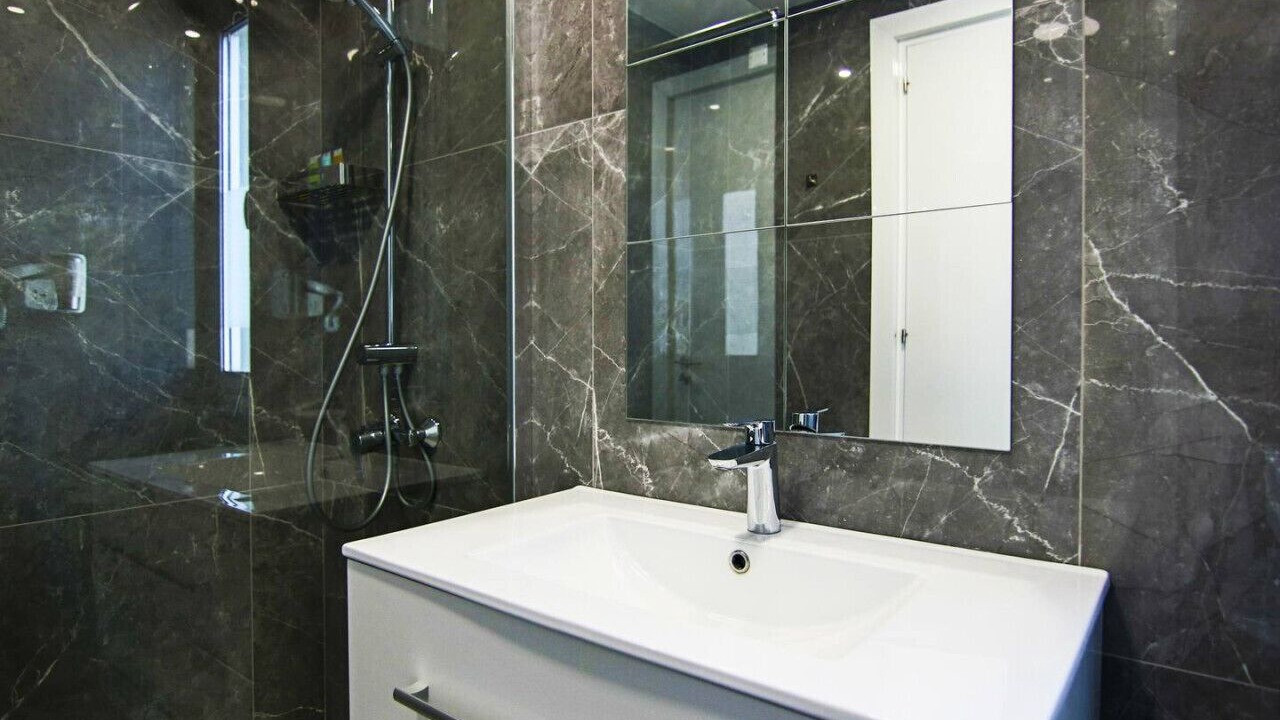 Photo of Bathroom in Acropolis