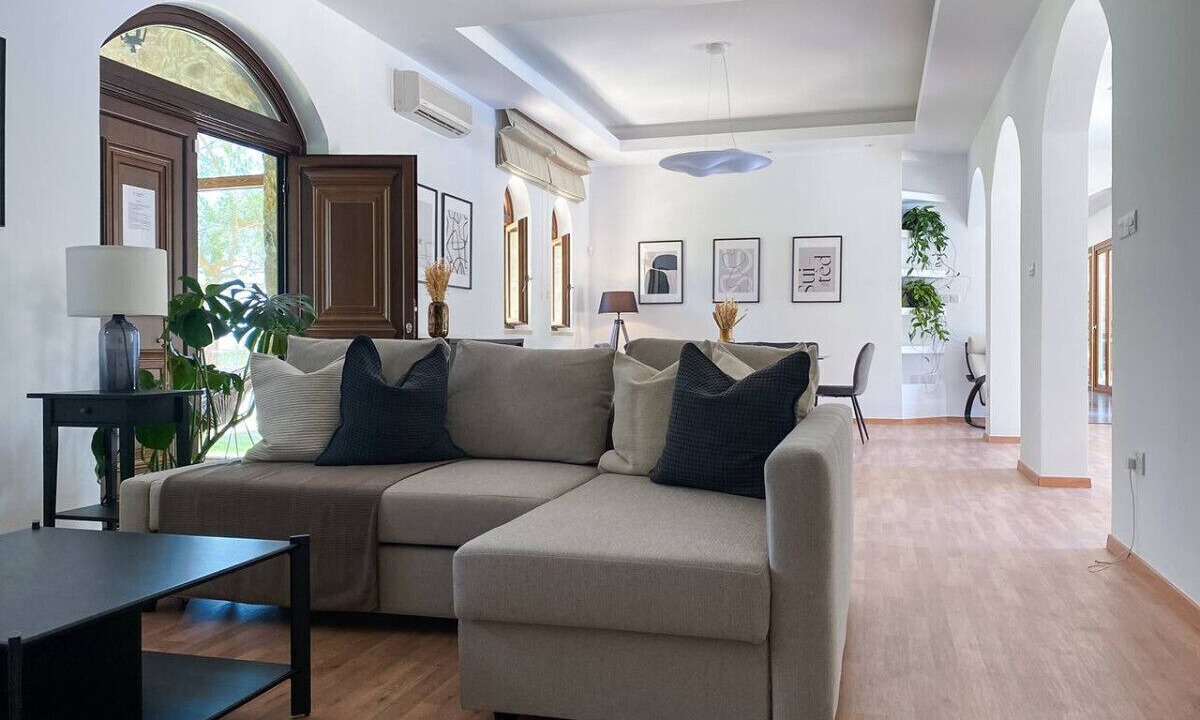 Photo of Livingroom in Pegeia