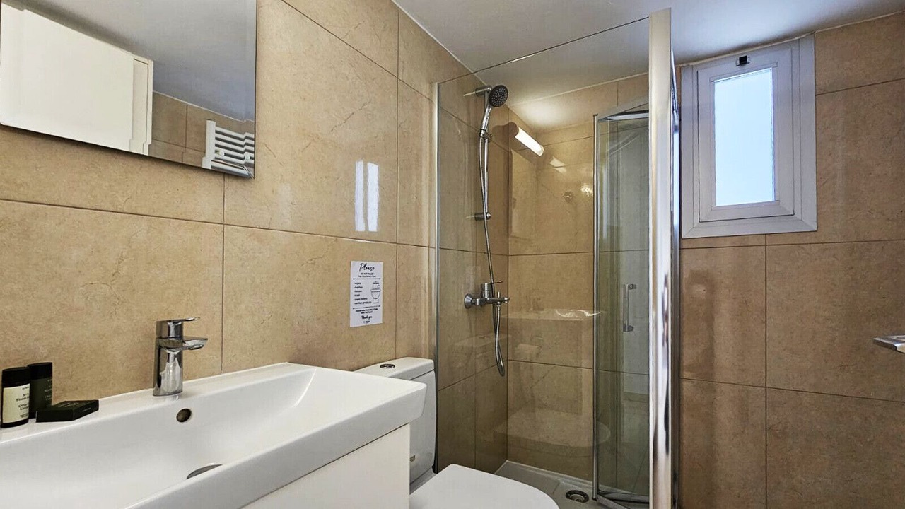 Photo of Bathroom in Acropolis