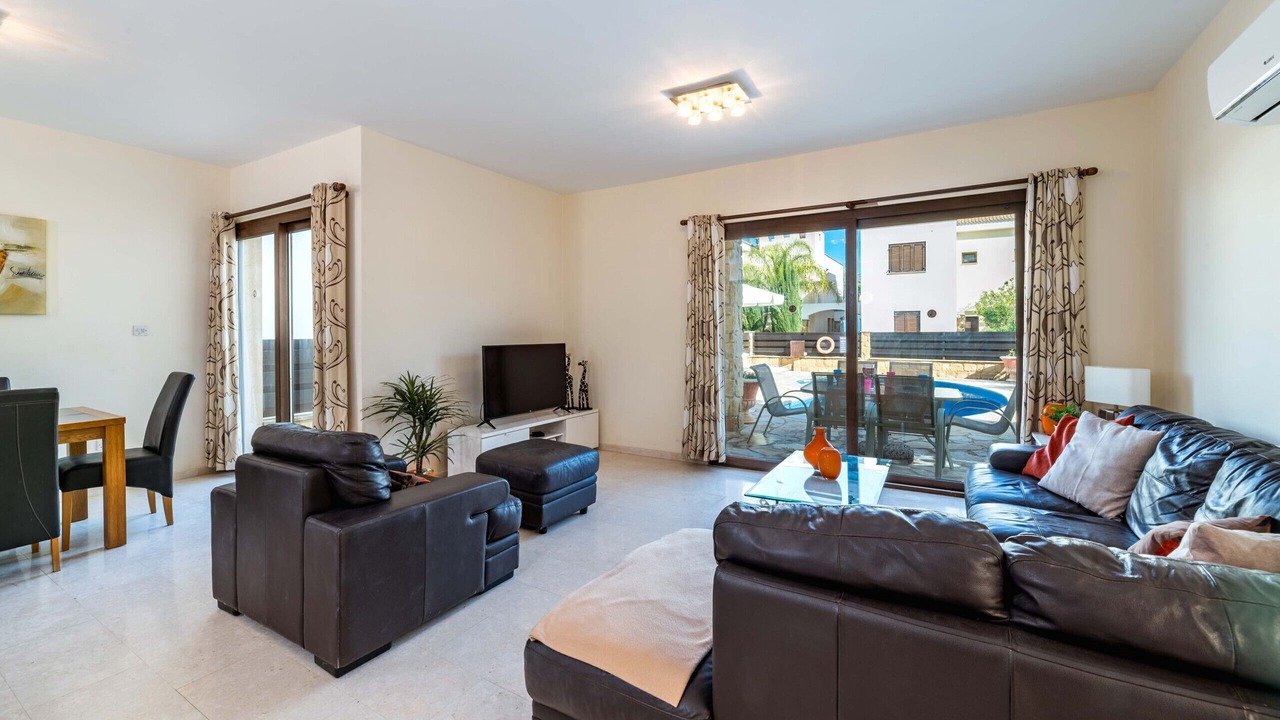 Photo of Livingroom in Protaras