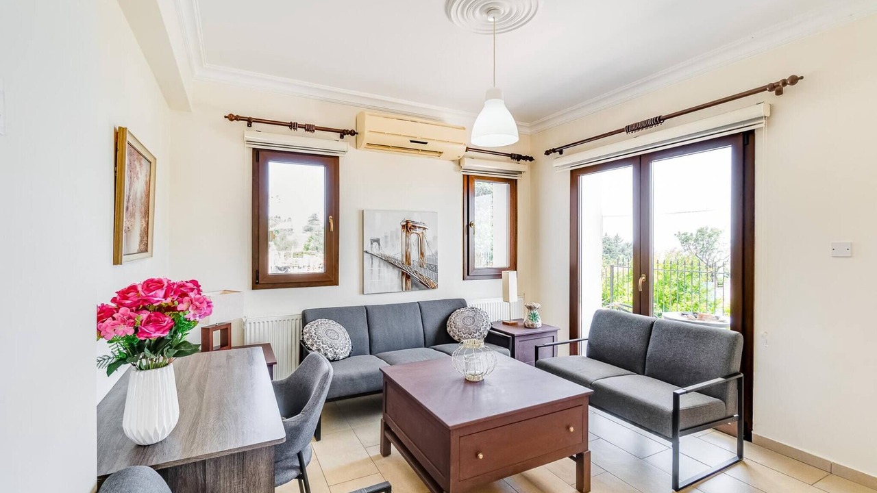 Photo of Livingroom in Droushia