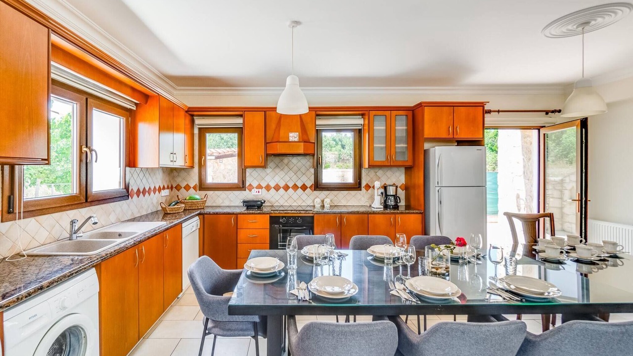 Photo of Kitchen in Droushia