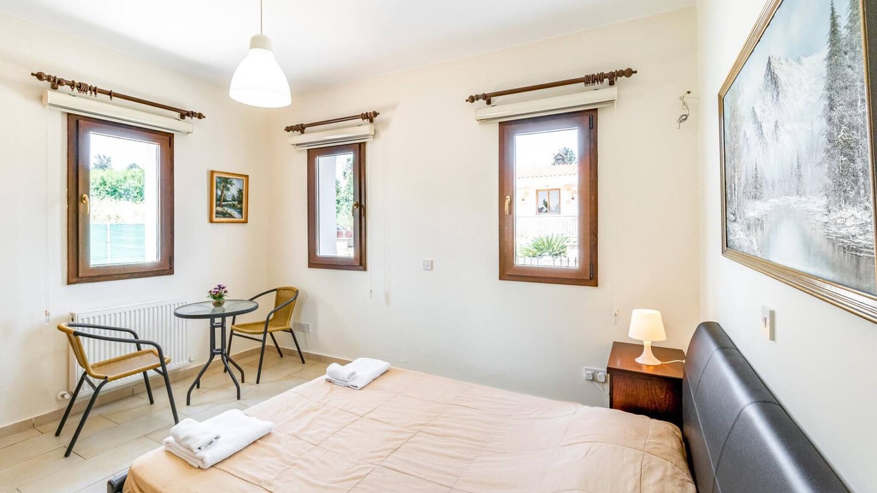 Photo of Bedroom in Droushia