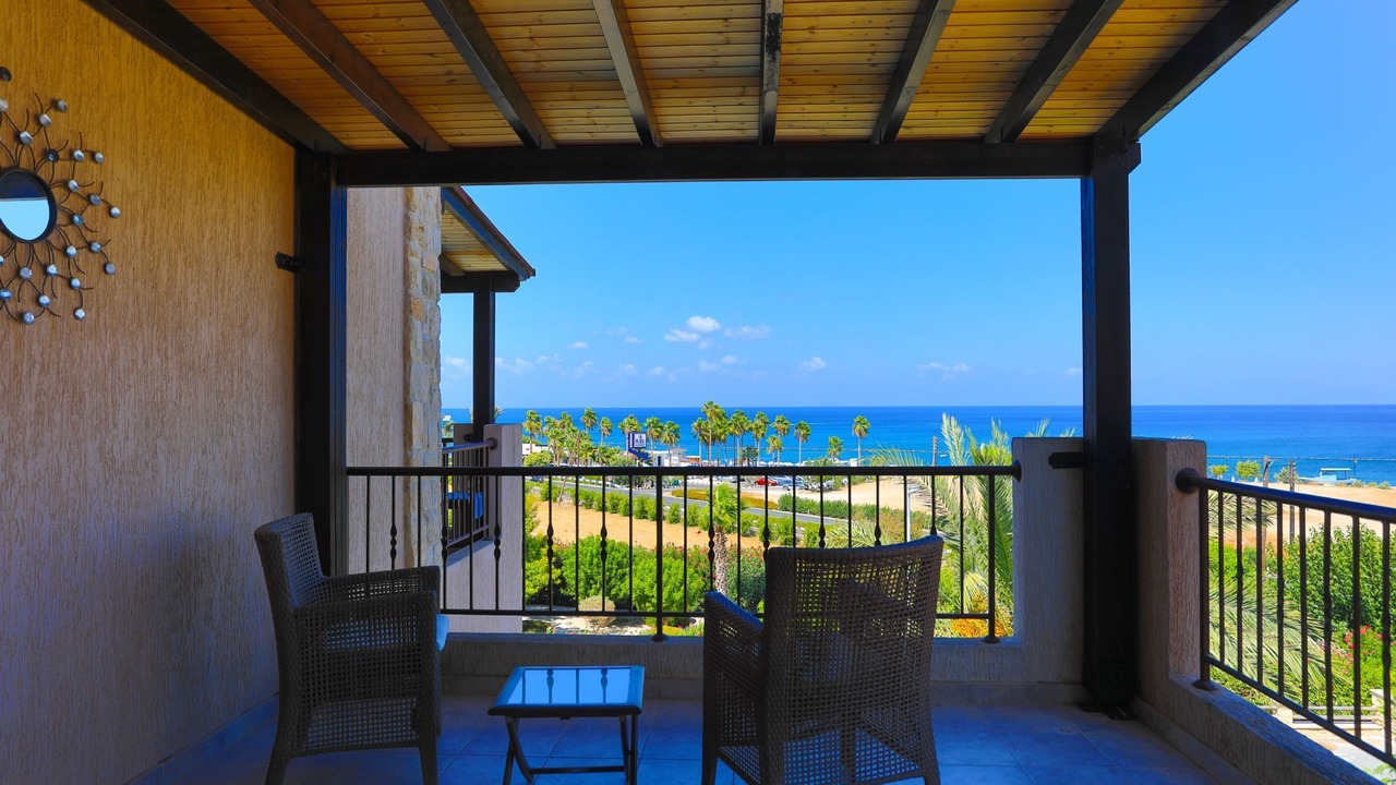 Photo of Outdoor in Latsi