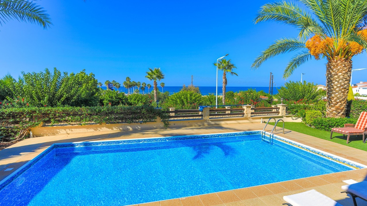 Photo of Outdoor in Latsi