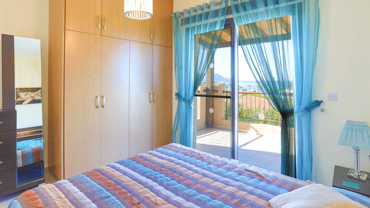 Photo of Bedroom in Latsi