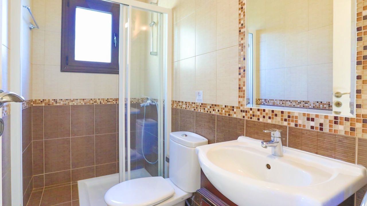 Photo of Bathroom in Latsi