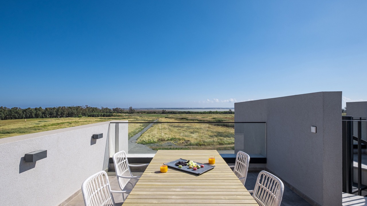 Photo of Patio Balcony in Vasa Koilaniou