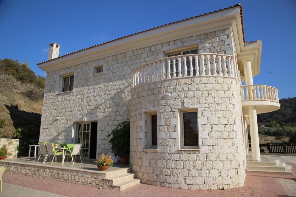 Photo of Outdoor in Kato Pyrgos