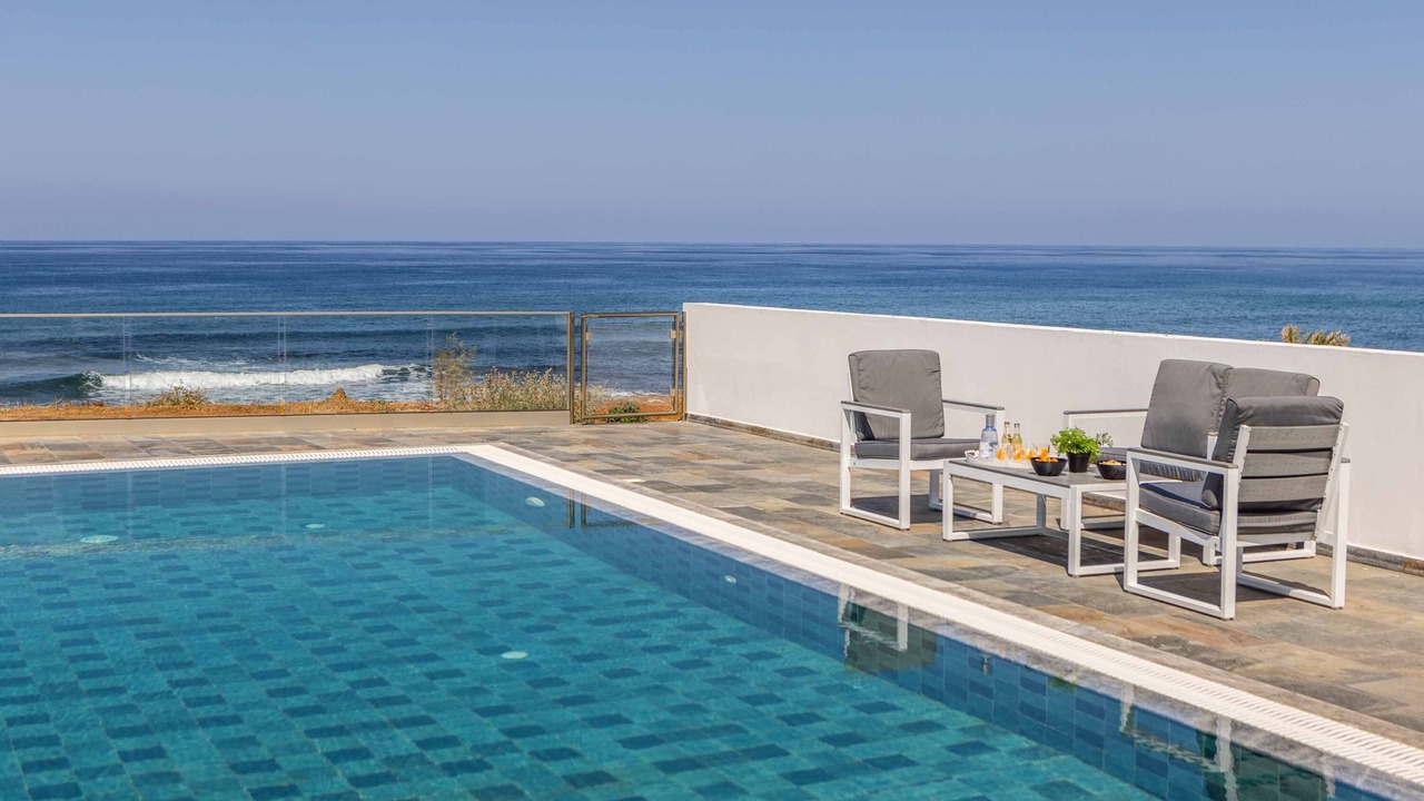 Photo of Outdoor in Pomos