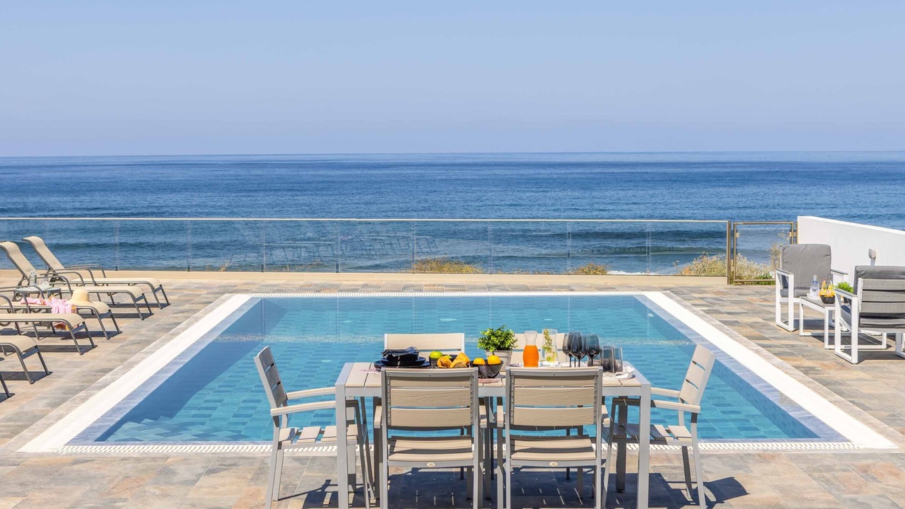 Photo of Outdoor in Pomos
