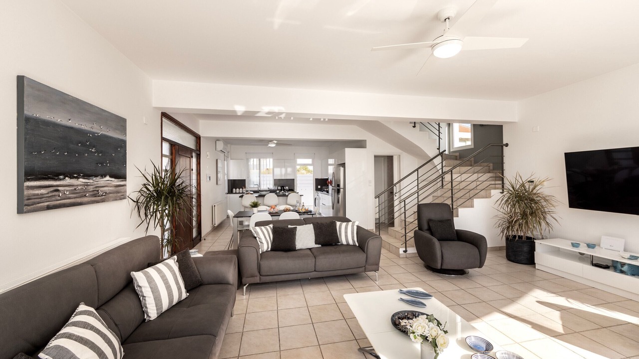 Photo of Livingroom in Pervolia