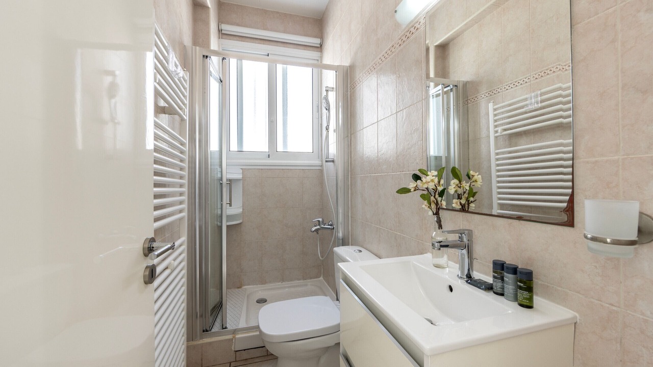 Photo of Bathroom in Pervolia