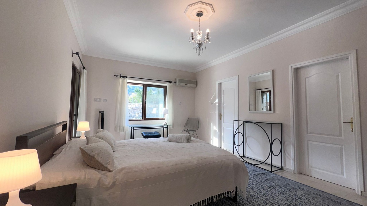 Photo of Bedroom in Zeytinlik