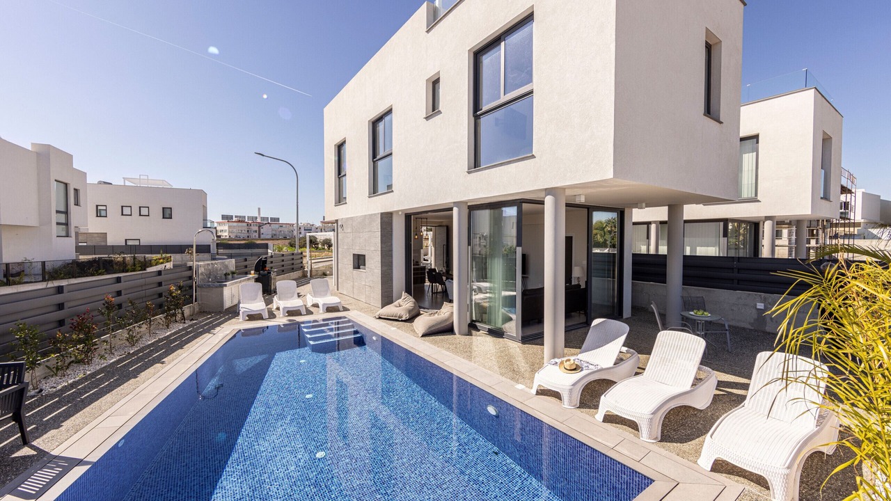 Photo of Outdoor in Kapparis