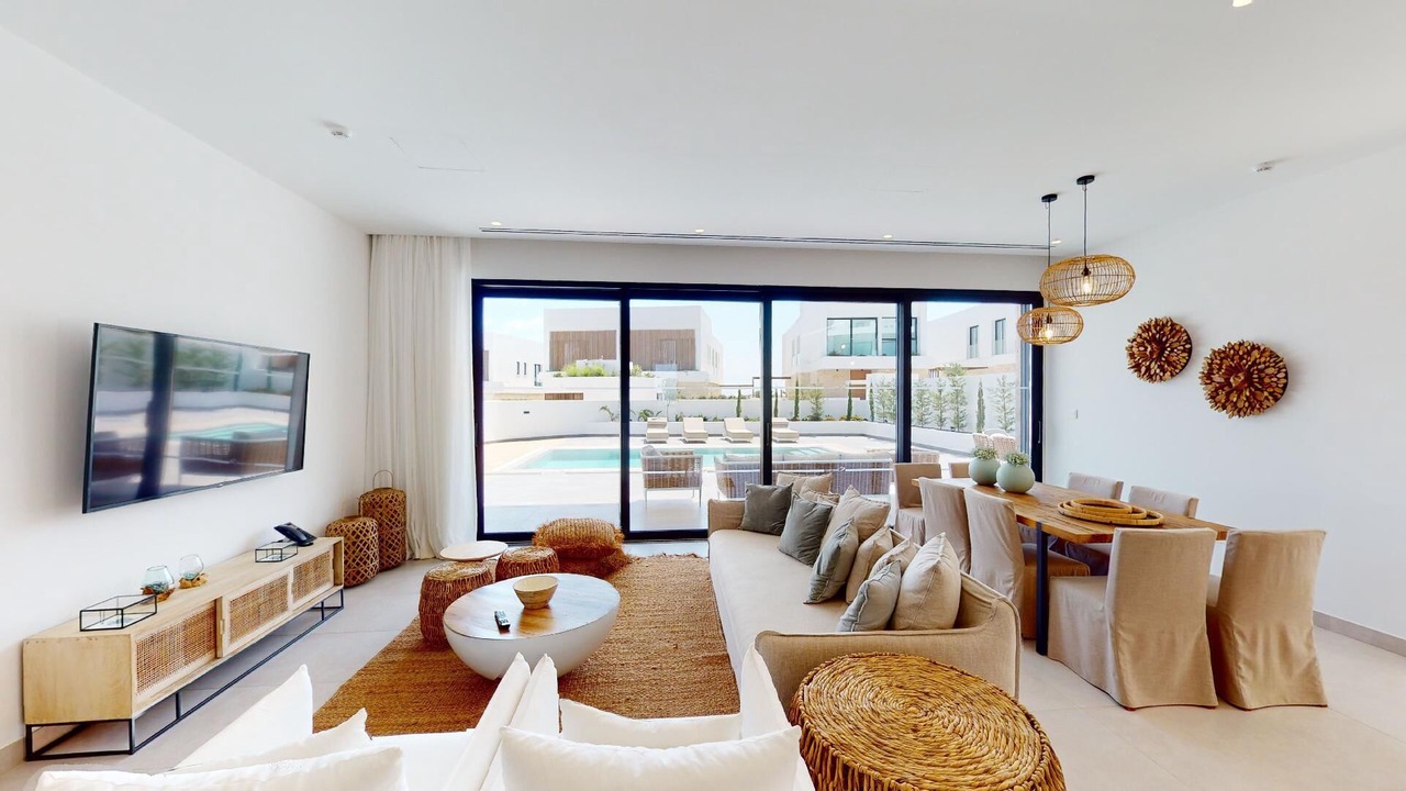 Photo of Livingroom in Cape Greko