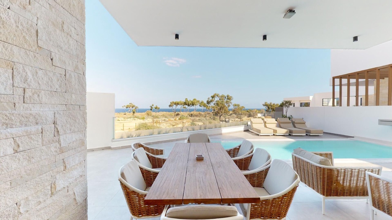 Photo of Outdoor in Cape Greko