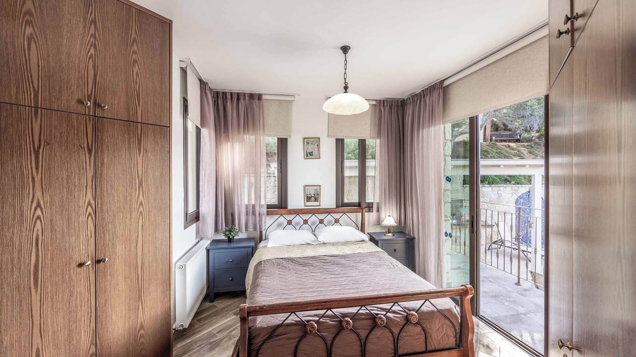 Photo of Bedroom in Pachyammos