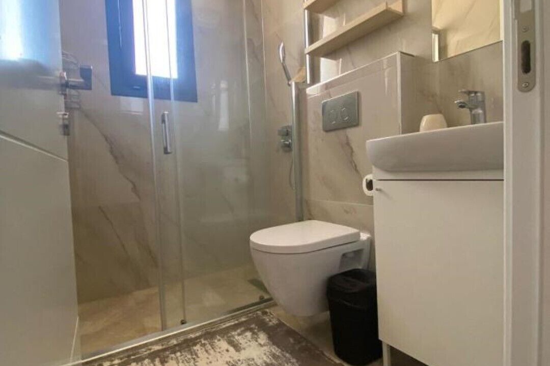 Photo of Bathroom in Trikomo