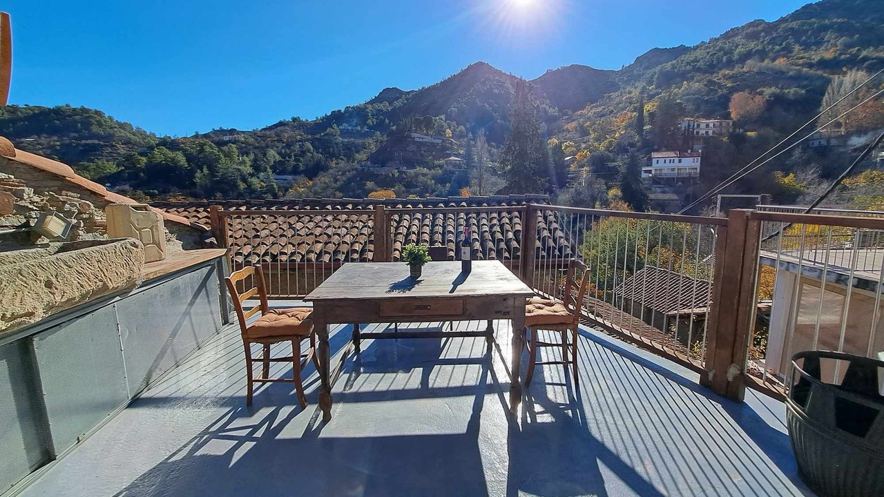 Photo of Patio Balcony in Askas