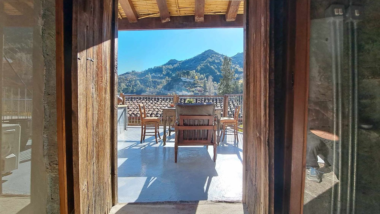 Photo of Patio Balcony in Askas