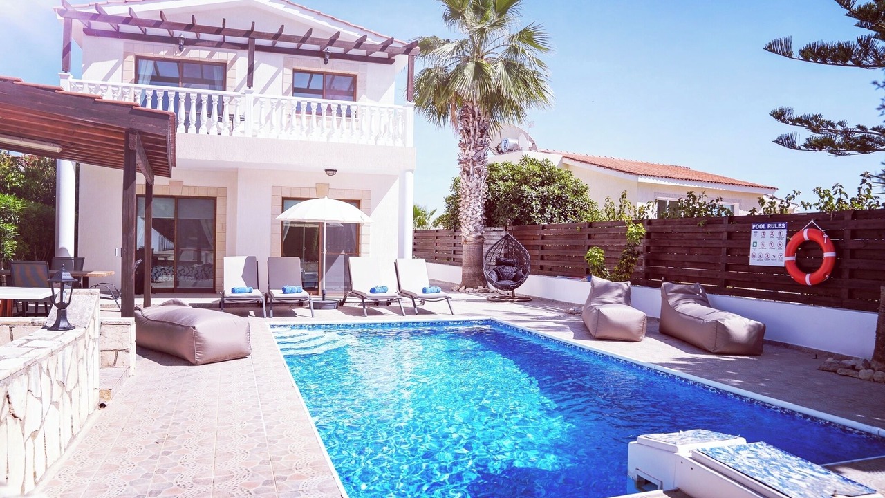 Photo of Outdoor in Peyia Town