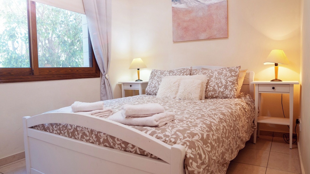 Photo of Bedroom in Peyia Town