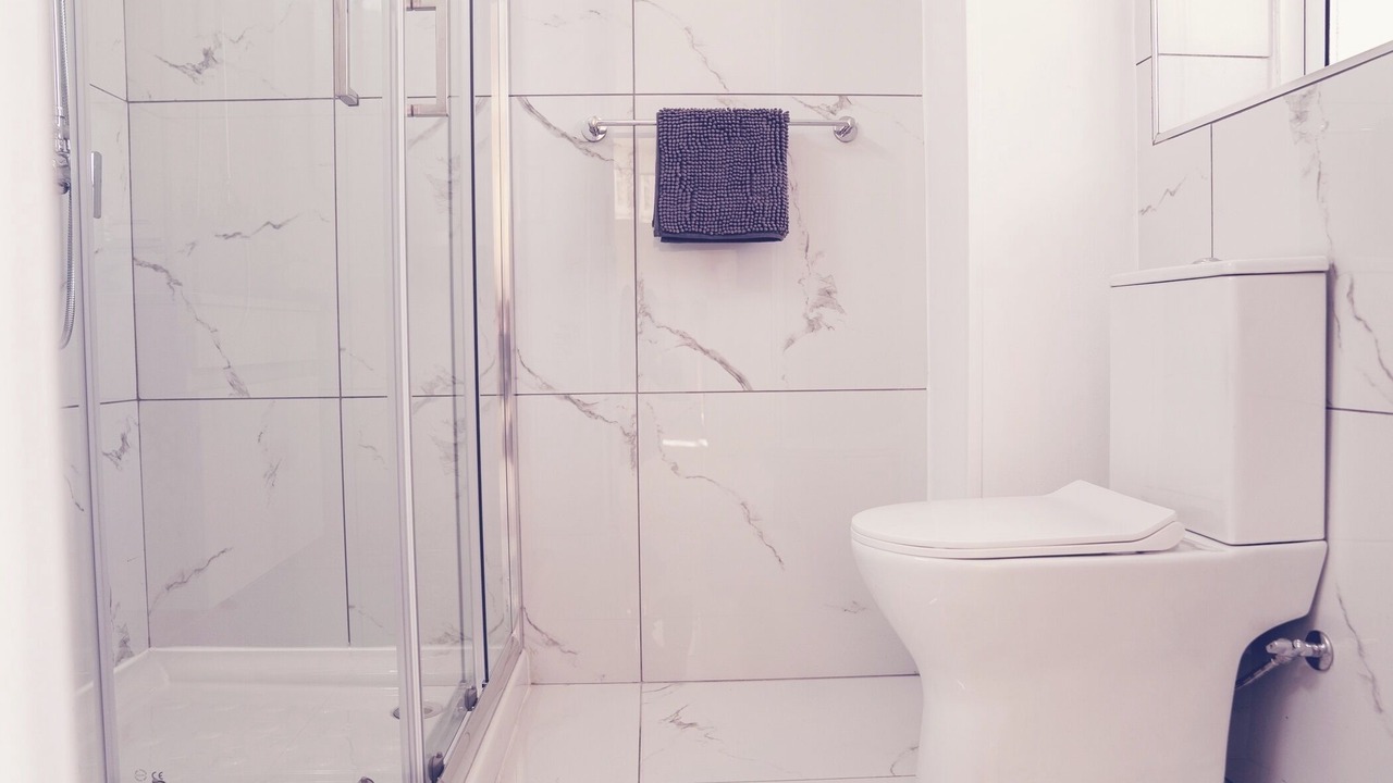 Photo of Bathroom in Peyia Town