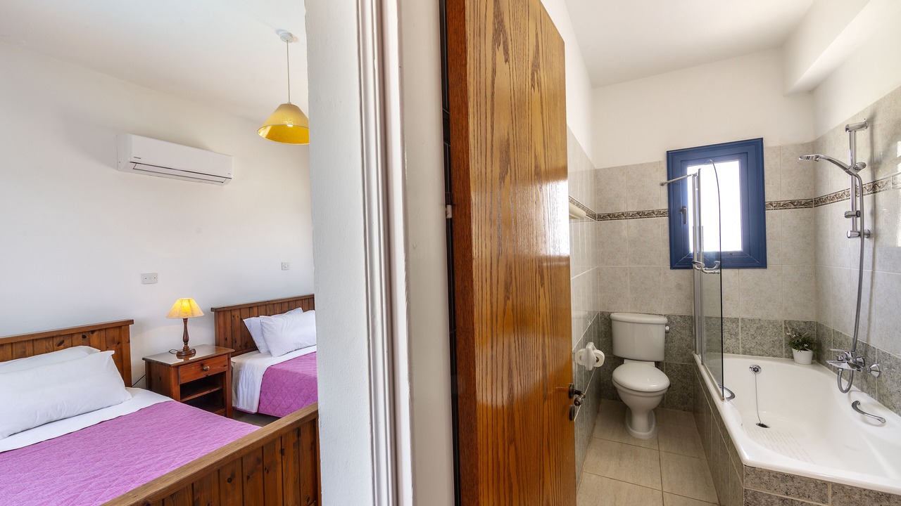 Photo of Bathroom in Nea Dimmata