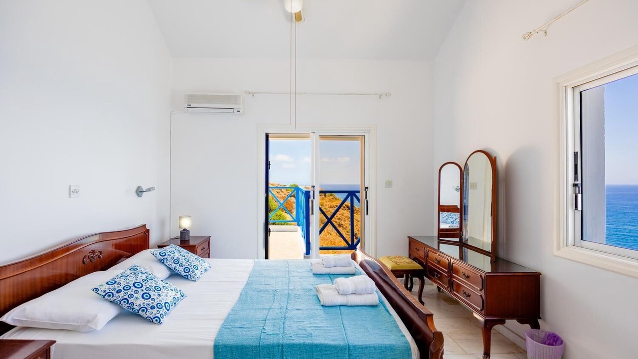 Photo of Bedroom in Latchi