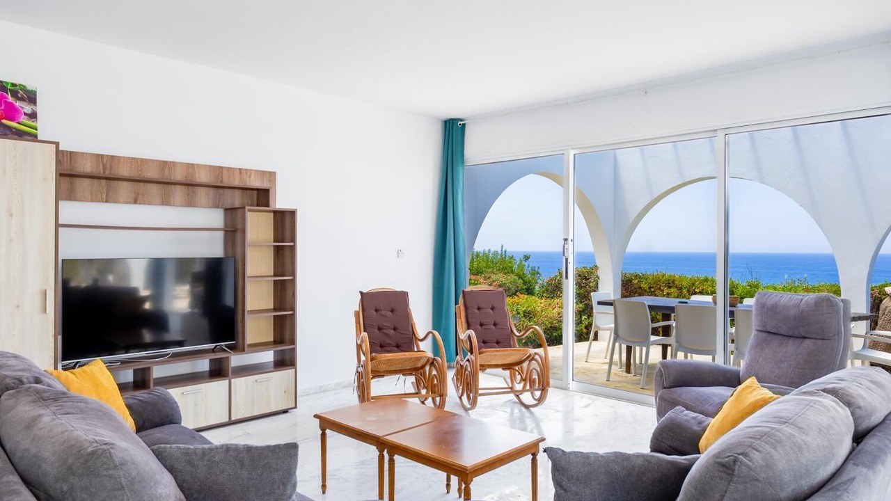 Photo of Livingroom in Latchi