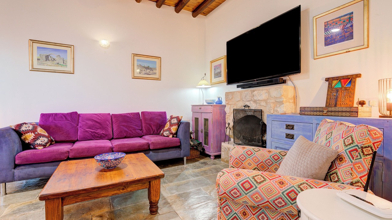 Photo of Livingroom in Tala