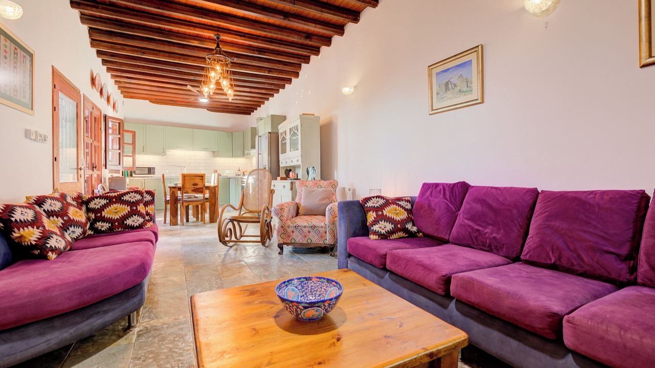 Photo of Livingroom in Tala