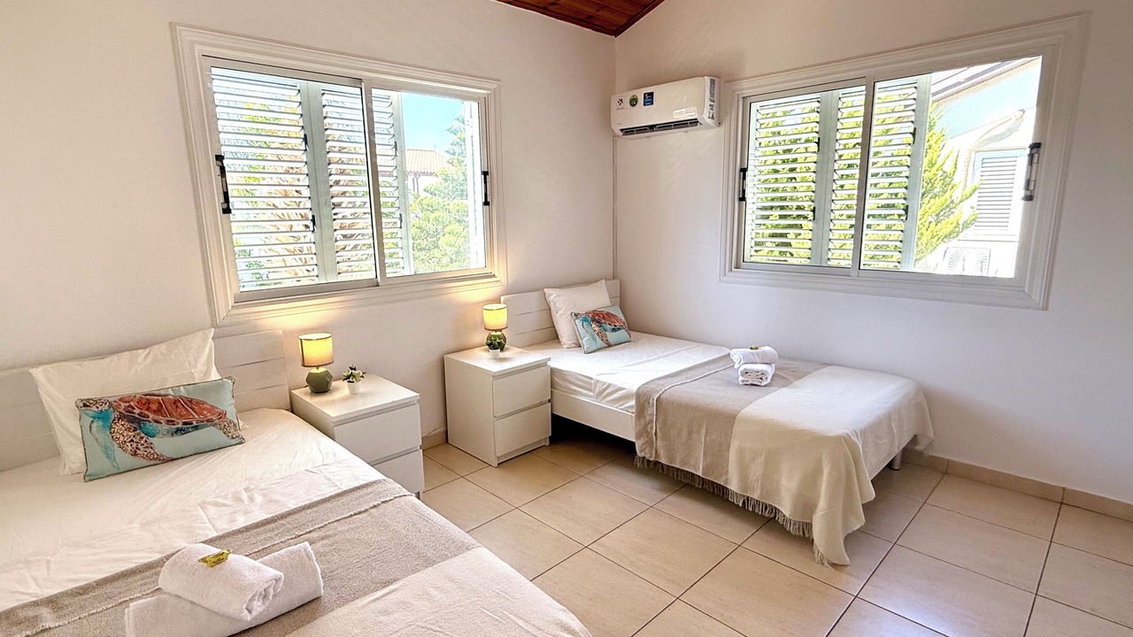 Photo of Bedroom in Pervolia