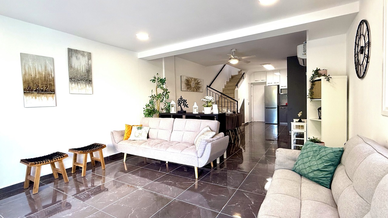Photo of Livingroom in Pervolia